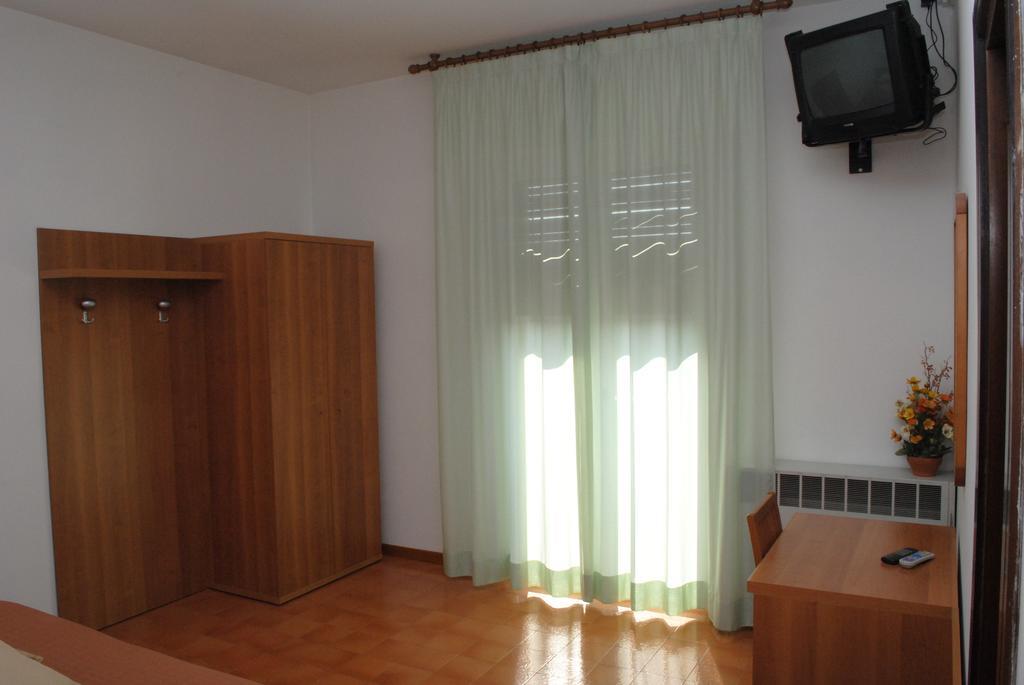 Albergo "Da Mario" Pianoro Habitación foto