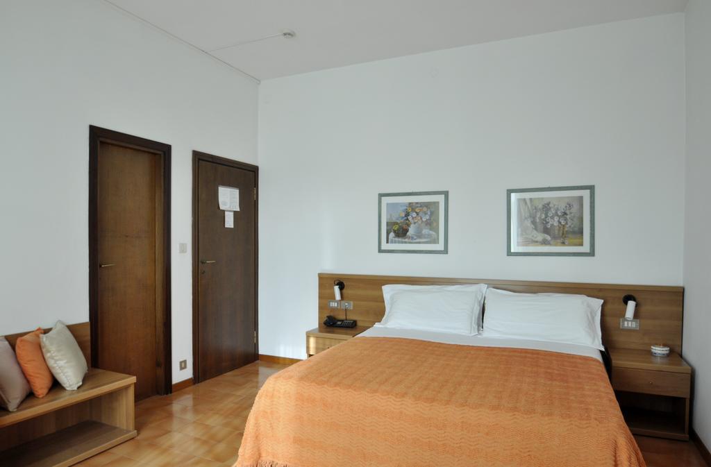 Albergo "Da Mario" Pianoro Exterior foto